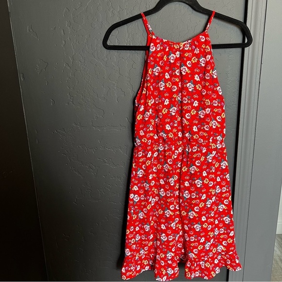 Harper Heritage Wrap Sleeveless Floral Dress Color: floral/red size: S - Picture 4 of 8